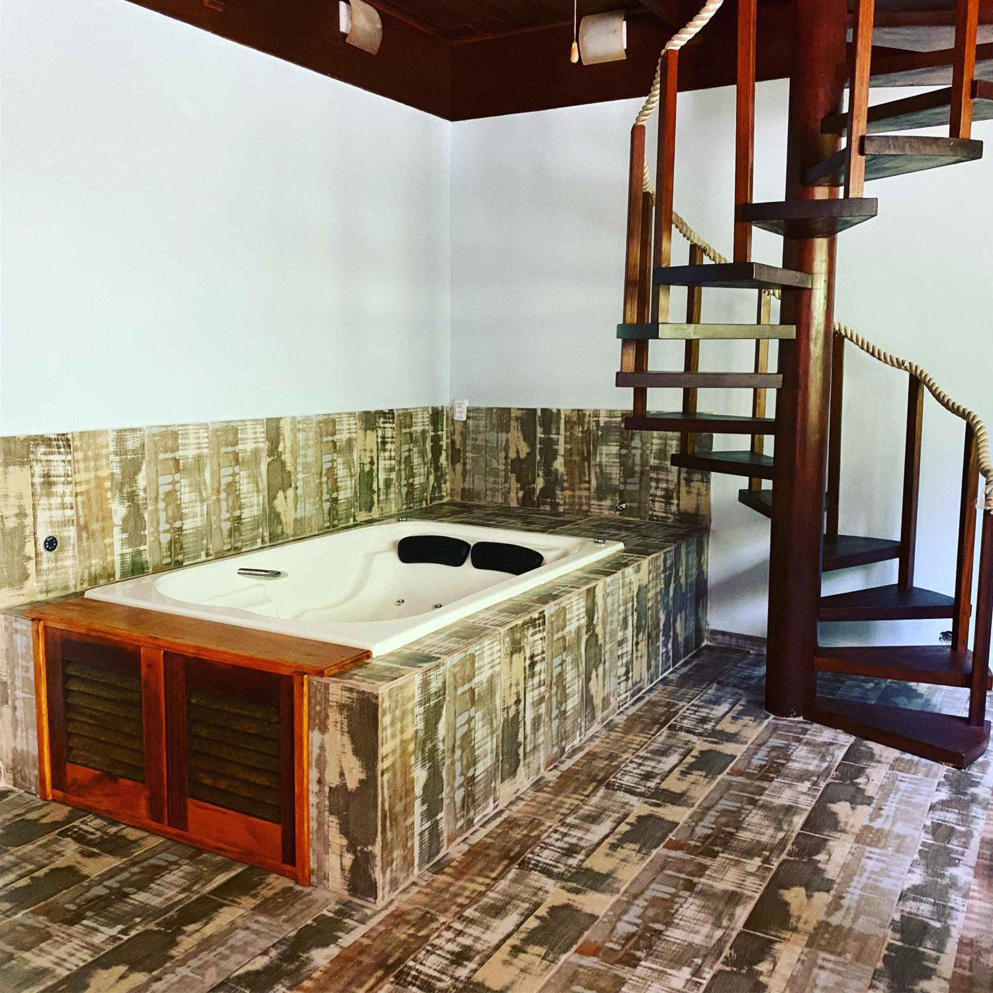 Deck Da Villa Pousada Убатуба Екстериор снимка